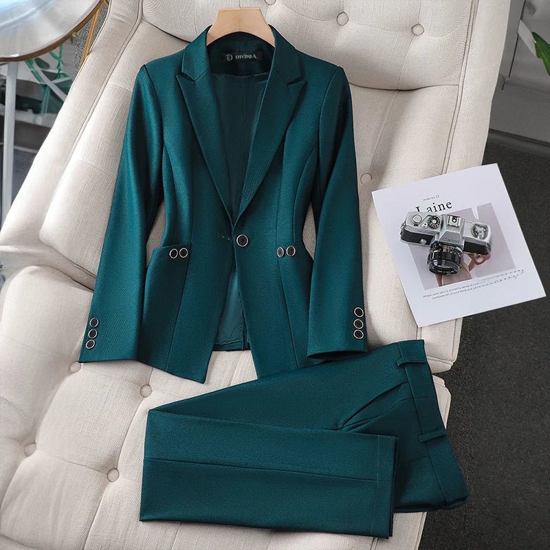 Elegant blazer and pants set