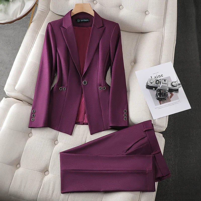 Elegant blazer and pants set